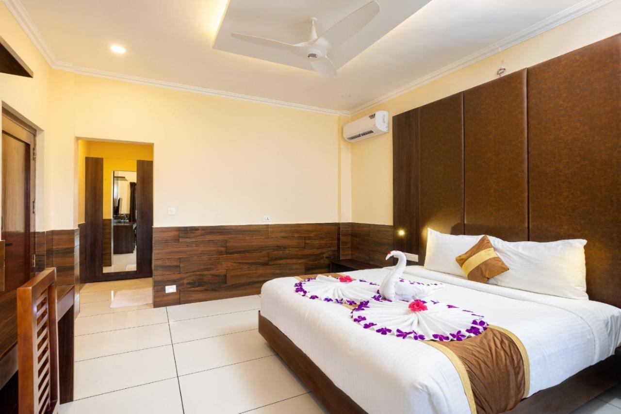Star Emirates Luxury Resort And Spa, Munnar Anachal Экстерьер фото