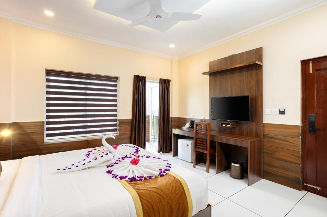 Star Emirates Luxury Resort And Spa, Munnar Anachal Экстерьер фото