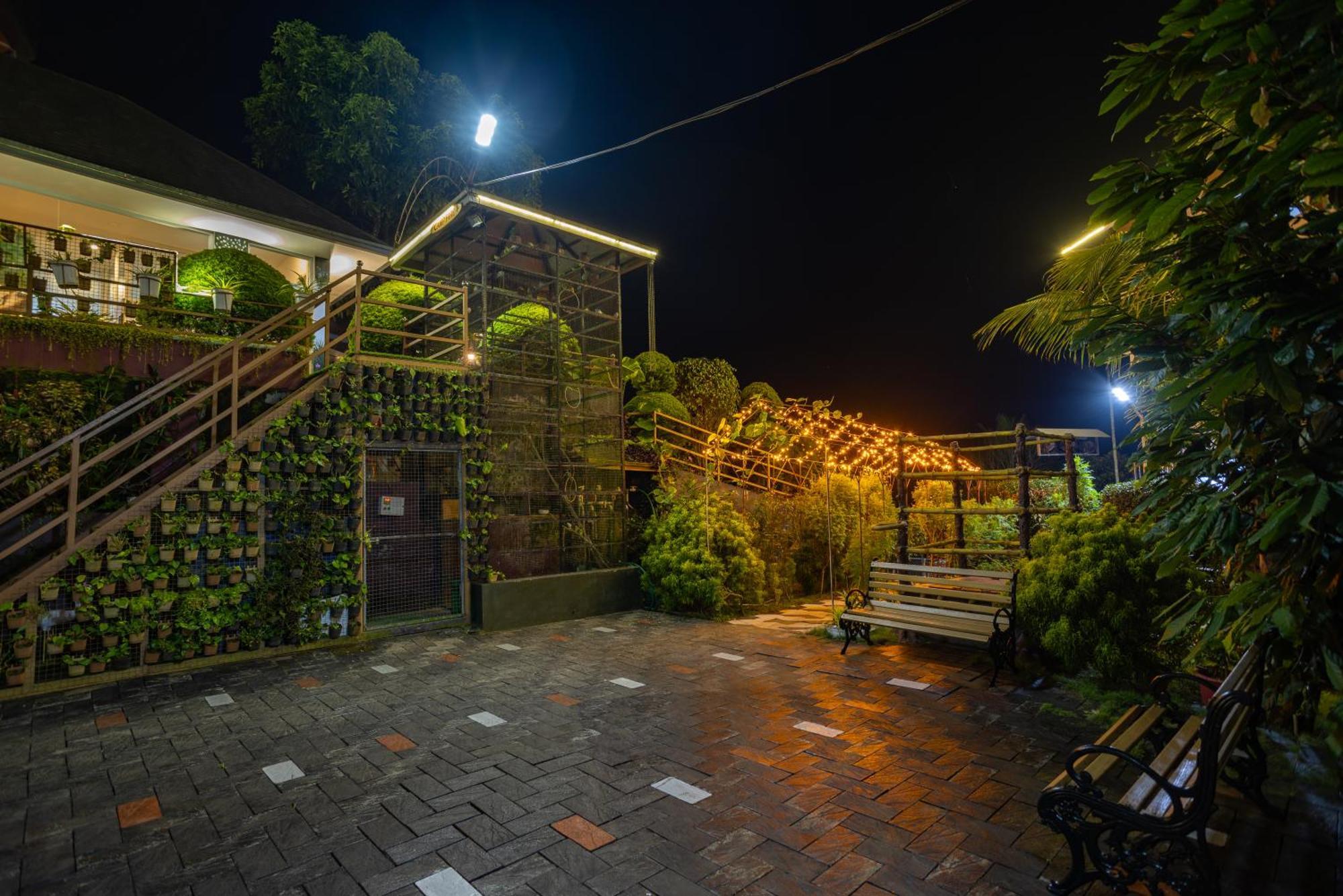 Star Emirates Luxury Resort And Spa, Munnar Anachal Экстерьер фото