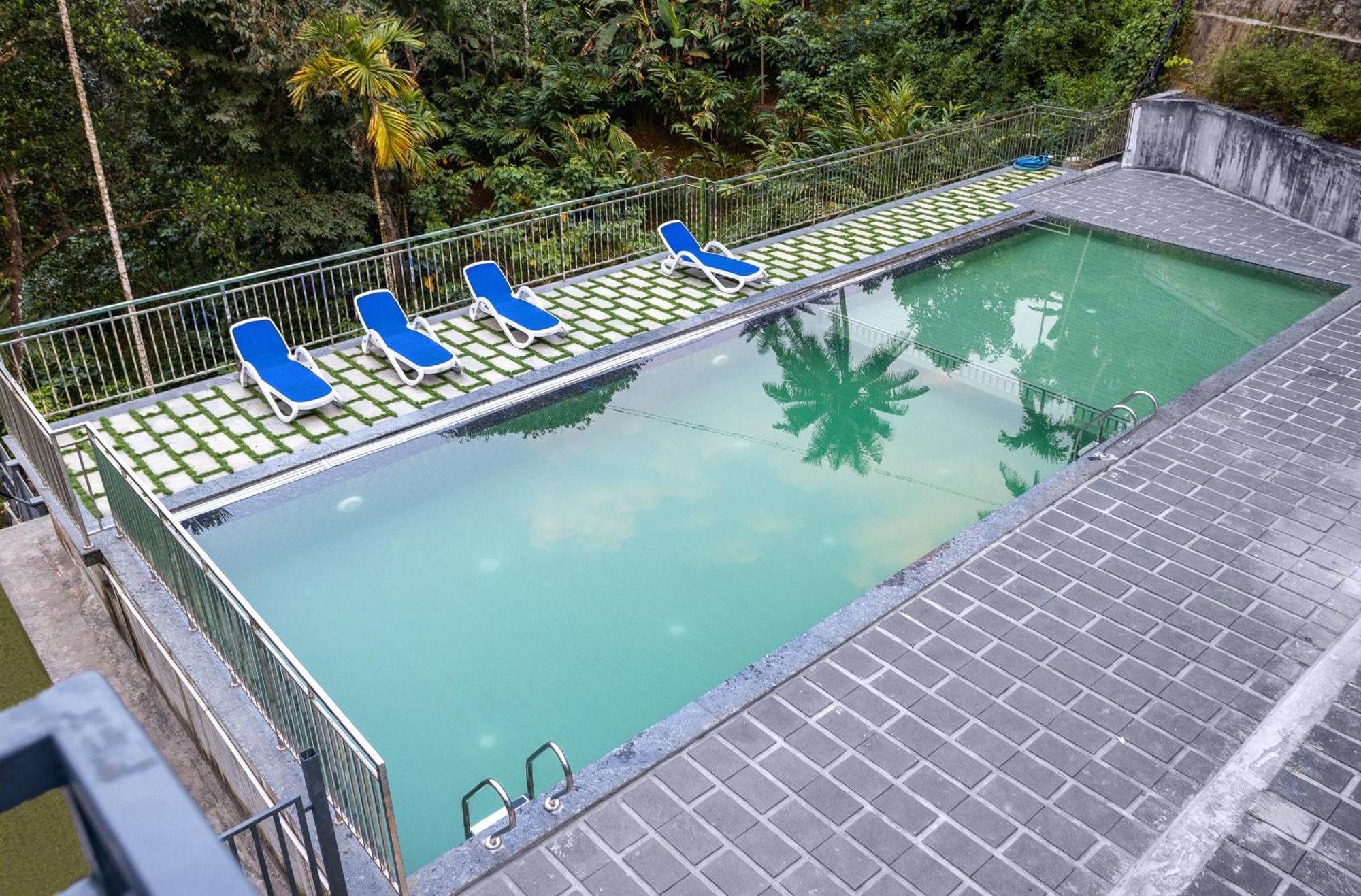 Star Emirates Luxury Resort And Spa, Munnar Anachal Экстерьер фото